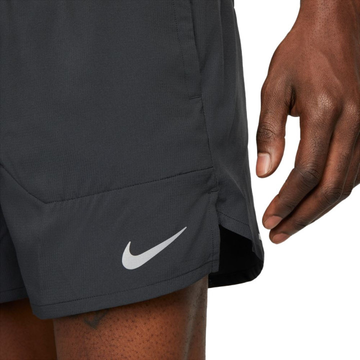 Nike Pantaloncini Running Stride 5" Nero Reflective Uomo