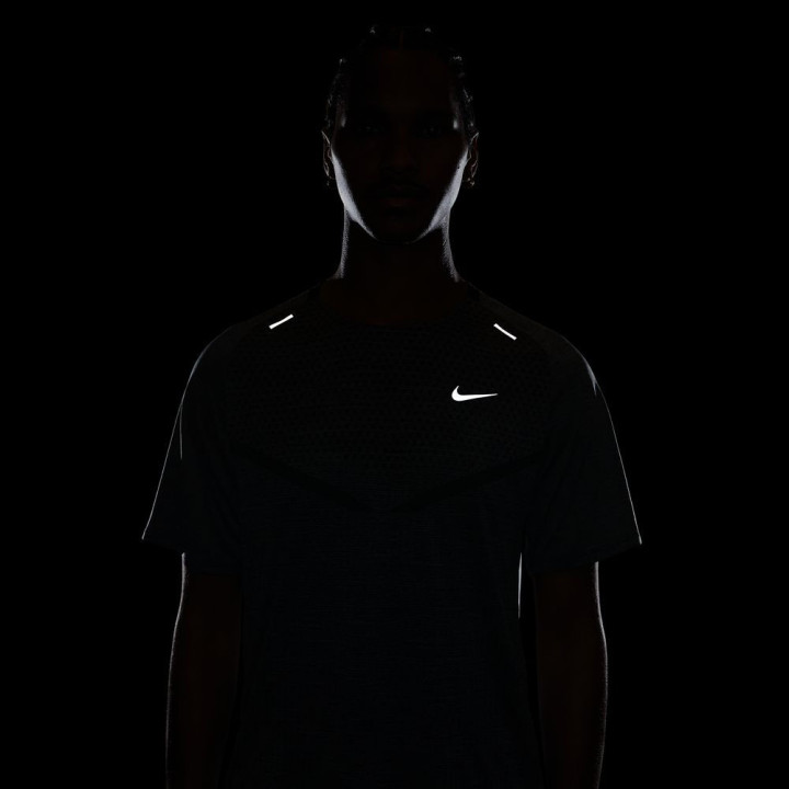 Nike Maglia Running Techknit Ultra Nero Smoke Grigio Reflective S Uomo