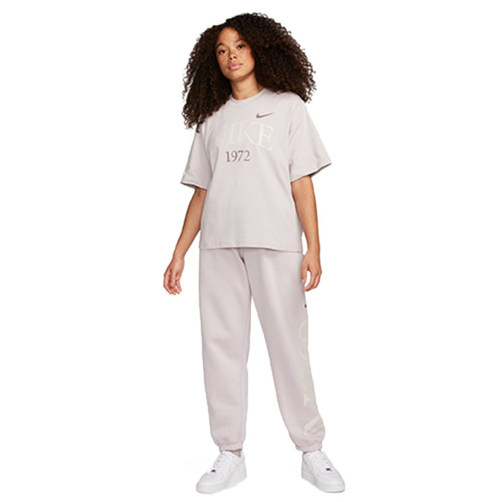 Nike T-Shirt Classics Lilla Donna