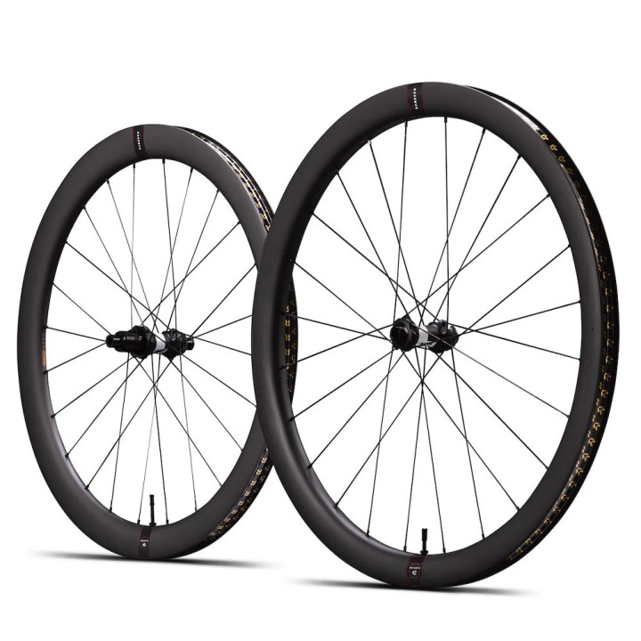 Reserve Ruote 42/49 700C Dt 240 Sp Hg11 Cl