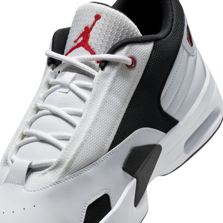 Nike Jordan Max Aura 6 Bianco Nero Rosso - Sneakers Uomo