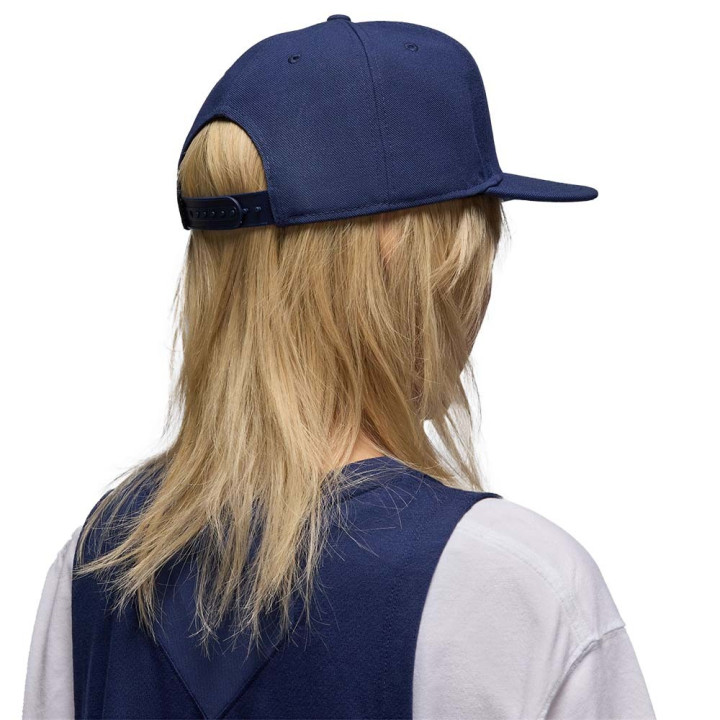 Nike Jordan Cappellino Visiera Piatta Viola