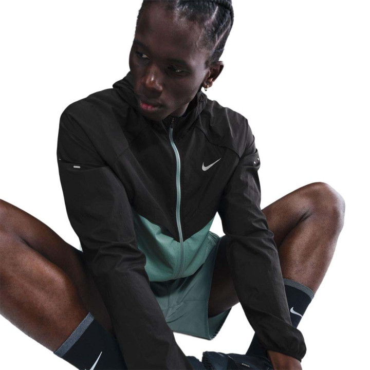 Nike Stride Giacca Running Uv Rpl Nero Cannon Reflective Uomo
