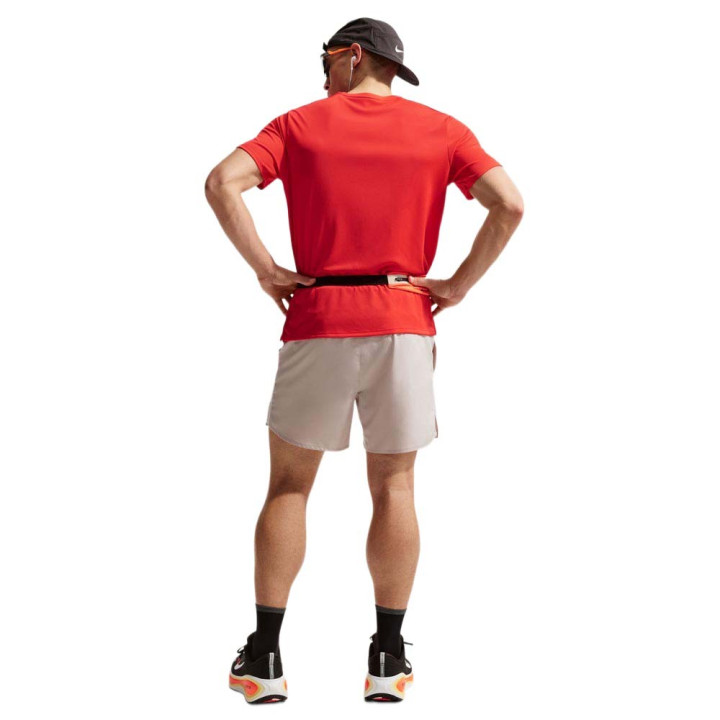 Nike T-Shirt Running Df Miler Lt Crimson Argento Uomo