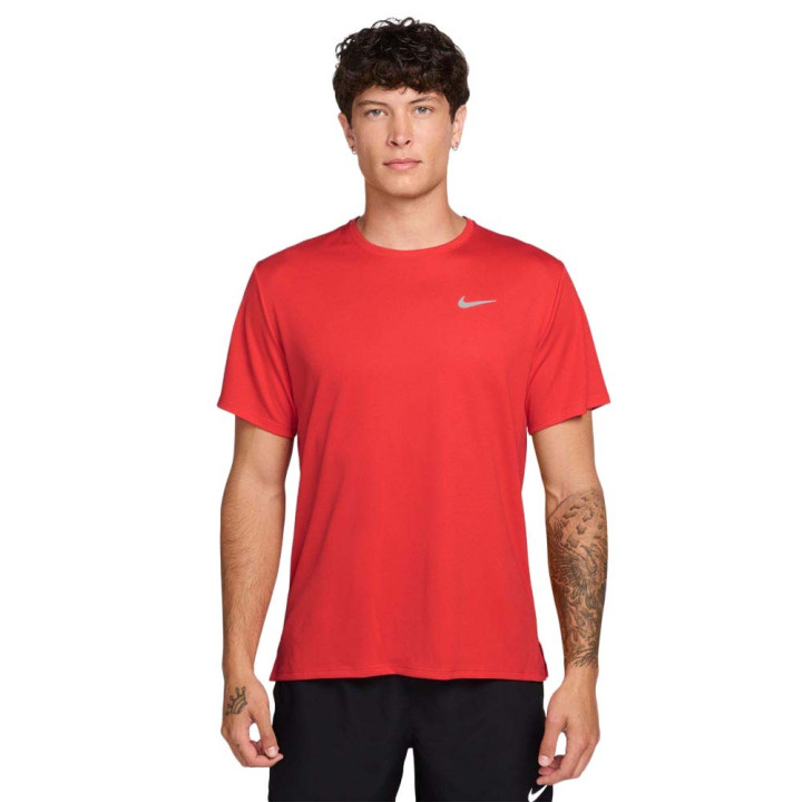 Nike T-Shirt Running Df Miler Lt Crimson Argento Uomo