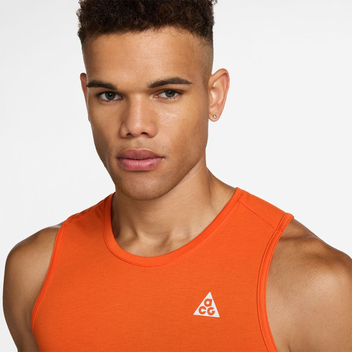 Nike Acg T-Shirt Trail Running Safety Arancio Donna