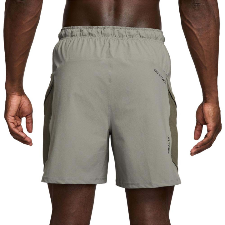 Nike Pro Training Shorts Sportivi Verde Olive Uomo