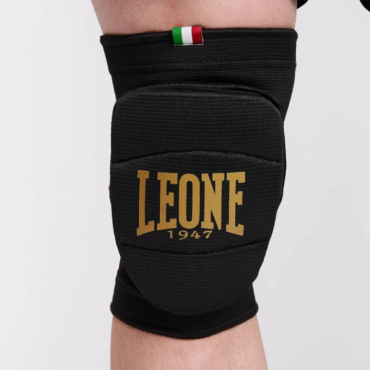 Leone Ginocchiere Nero