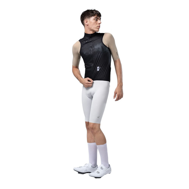 Gobik Gilet Ciclismo Plus 2.0 Nerocurrant Uomo