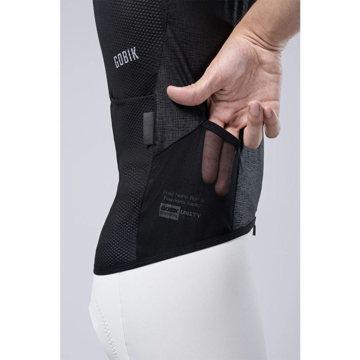 Gobik Gilet Ciclismo Plus 2.0 Nerocurrant Uomo