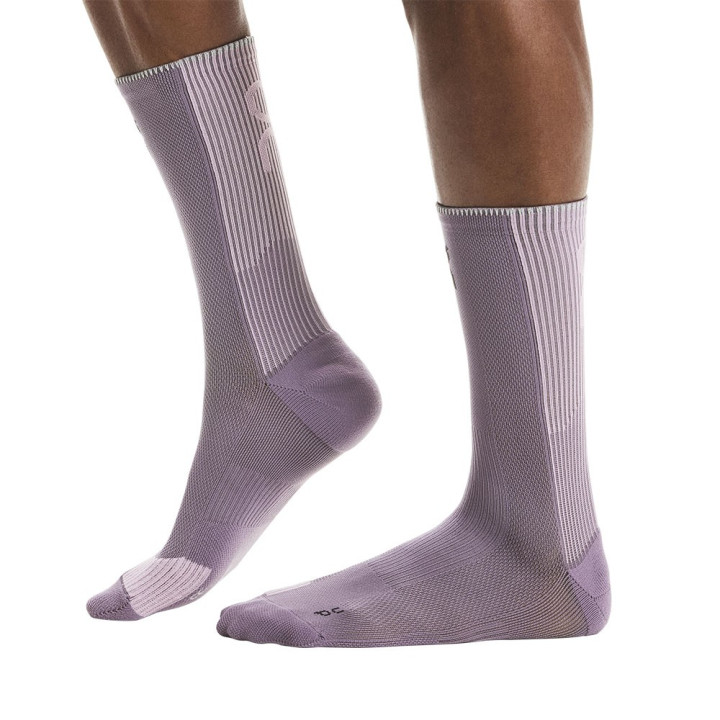 On Calze Running Performance High Dewberry Sakura