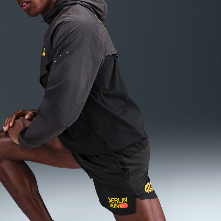 Nike Pantaloncini Running Berlin Marathon Stride 5" Nero Uomo