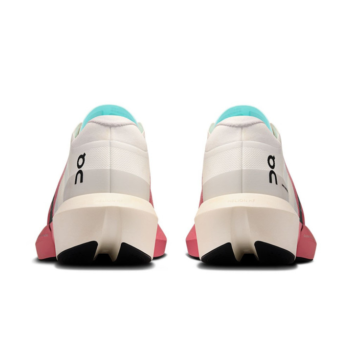 On Cloudboom Strike 2 Bianco Camelia - Scarpe Running Uomo