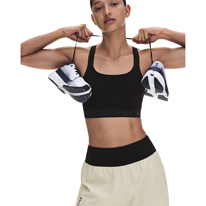 On Pantaloncini Running Performance Volt Hare Donna
